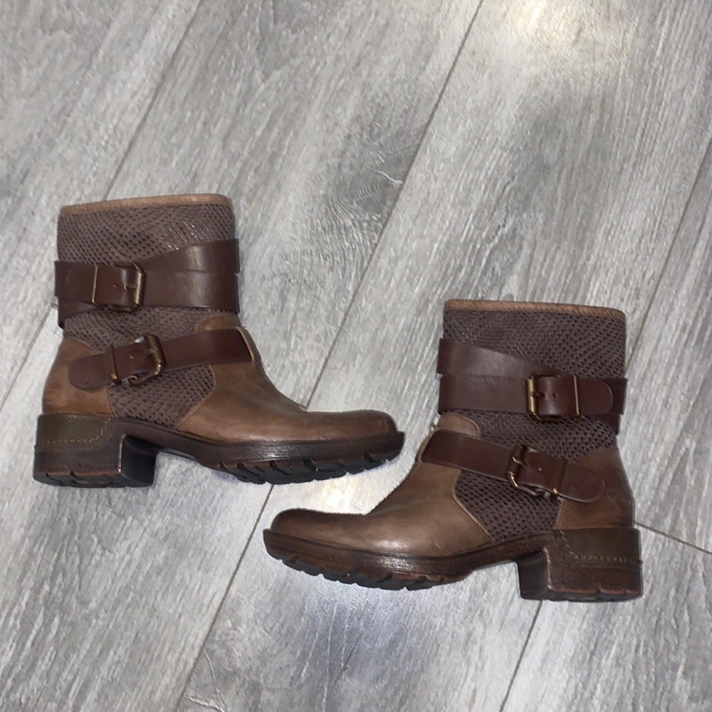 Sofft aldina bootie